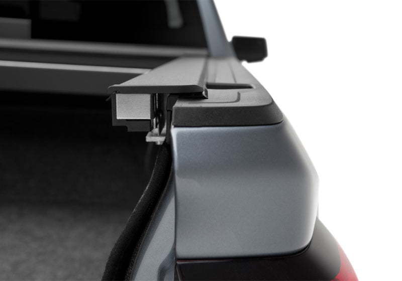 Roll-N-Lock 15-19 Chevrolet Colorado/GMC Canyon 61.7in A-Series Retractable Tonneau Cover