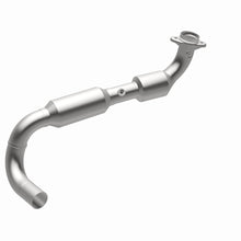 Load image into Gallery viewer, Magnaflow 03-04 Ford Expedition 5.4L Direct Fit Converter