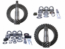 Load image into Gallery viewer, Revolution Gear &amp; Axle 96-04 Jeep Grand Cherokee Dana 44 Rear Timken Bearing 4.56 Ratio Gear Package