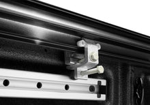 Load image into Gallery viewer, Retrax 17-25 Honda Ridgeline 5.4 ft Bed RetraxPRO XR