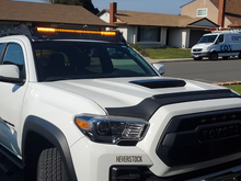 Load image into Gallery viewer, Cali Raised 40 Cut-Out Prinsu Roof Rack Slim Led Light Bar Bracket Kit - W/ 42 Inch Slim Led Light