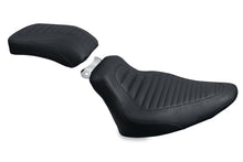 Load image into Gallery viewer, Mustang 00-15 Harley Softail Standard Rear Tire Tripper Solo Seat - Black