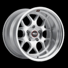 Load image into Gallery viewer, Weld Solana 22x10.5 / 6x139.7 BP / ET32 / 7in BS / Gloss Silver Machined 106.1