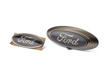 Load image into Gallery viewer, Ford Racing 22-24 Maverick XL/XLT/Lariat Smoked Chrome Oval Kit