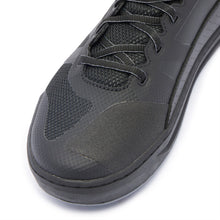 Load image into Gallery viewer, Dainese Suburb Air Shoes Black/Black Size - 40