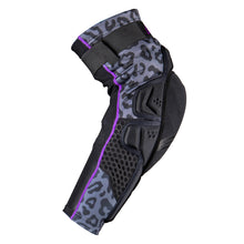 Load image into Gallery viewer, EVS Slayco96 Knee Guard Pair Ghost/Leopard - 2XL