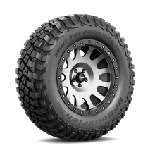 Load image into Gallery viewer, BFGoodrich Mud-Terrain T/A KM3 325/065R18 NHS
