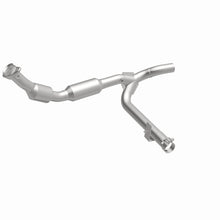 Load image into Gallery viewer, Magnaflow 02-03 Ford F-150 5.4L Direct Fit Converter