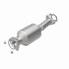 Load image into Gallery viewer, Magnaflow Conv Direct Fit 17-19 Honda CR-V Single Underbody 2.4L