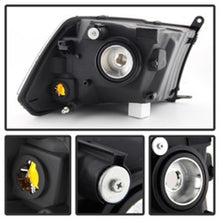 Load image into Gallery viewer, xTune Dodge Ram 1500 09-12 ( Non Quad Headlights ) Crystal Headlights Chrome HD-JH-DR09-AM-C
