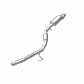 MagnaFlow Direct Fit Catalytic Converter 11-15 Volkswagen Touareg V6 3.6 OEM Underbody