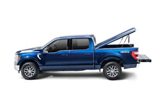 Load image into Gallery viewer, UnderCover 2021 Ford F-150 Crew Cab 5.5ft Elite LX Bed Cover - Antimatter Blue