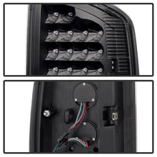 Load image into Gallery viewer, xTune Dodge Ram 02-06 1500 / Ram 2500/3500 03-06 LED Tail Light Black ALT-JH-DR02-LED-BK