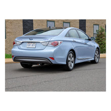Load image into Gallery viewer, Curt 11-15 Hyundai Sonata Class 1 Trailer Hitch w/1-1/4in Ball Mount BOXED