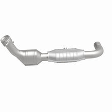 Load image into Gallery viewer, MagnaFlow Conv DF 99-00 Ford Exped 4.6L