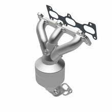 Load image into Gallery viewer, MagnaFlow Direct Fit Catalytic Converter 05-08 Kia Sportage 2.7L Driver Side