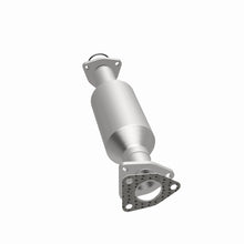 Load image into Gallery viewer, MagnaFlow Honda Odyssey Direct-Fit Catalytic Converter