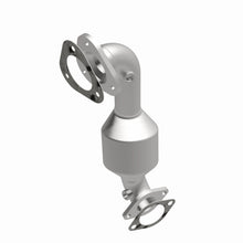 Load image into Gallery viewer, MagnaFlow Converter Direct Fit 10-17 Ford Taurus/10-16 Lincoln MKT V6-3.5L
