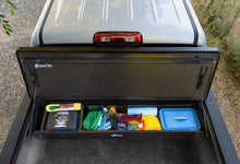 Load image into Gallery viewer, BAK 97-11 Dodge Dakota 6ft 6in BAK BOX 2