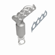 Load image into Gallery viewer, MagnaFlow Direct Fit Catalytic Converter 05-08 Kia Sportage 2.0L
