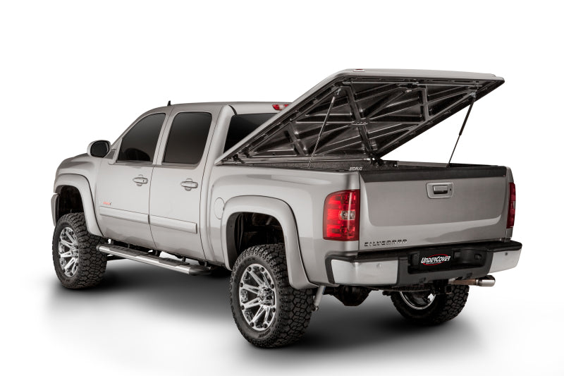 UnderCover 19-20 Chevy Silverado 1500 6.5ft Lux Bed Cover - Satin Steel Metallic