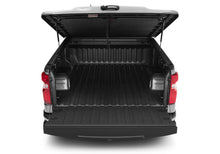 Load image into Gallery viewer, UnderCover 19-20 GMC Sierra 1500 (w/ MultiPro TG) 5.8ft Elite LX Bed Cover - Pull Me Over Red