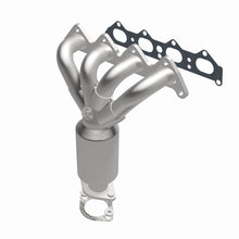 Load image into Gallery viewer, MagnaFlow Direct Fit Catalytic Converter 05-08 Kia Sportage 2.0L