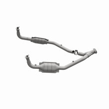 Load image into Gallery viewer, MagnaFlow Conv DF 97 Land Rover Defender 90 4.0L Y-Pipe Assy / 96-99 Discovery 4.0L Y-Pipe Assy