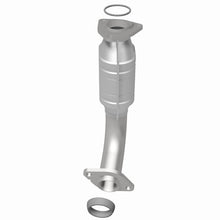 Load image into Gallery viewer, MagnaFlow Direct Fit Catalytic Converter 01-02 Kia Sportage Rear