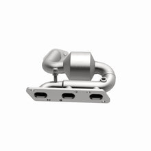 Load image into Gallery viewer, Magnaflow Conv DF 04-05 Ford Taurus 3.0L