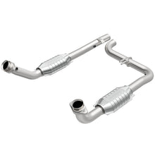 Load image into Gallery viewer, MagnaFlow Conv DF 06-07 Jeep Commander / 05-10 Grand Cherokee 5.7L Y-Pipe Assy (49 State)