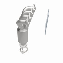 Load image into Gallery viewer, MagnaFlow Direct Fit Catalytic Converter 09-10 Kia Sportage 2.0L