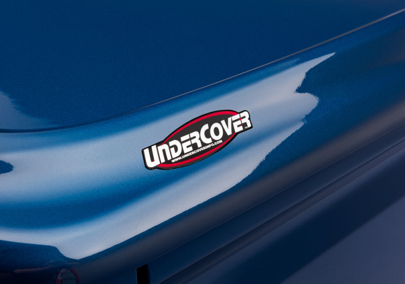 UnderCover 15-16 Ford F-150 5.5ft Lux Bed Cover - Blue Flame