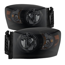 Load image into Gallery viewer, xTune Dodge Ram 1500 06-08 Amber Crystal Headlights Black Smoked HD-JH-DR06-AM-BSM