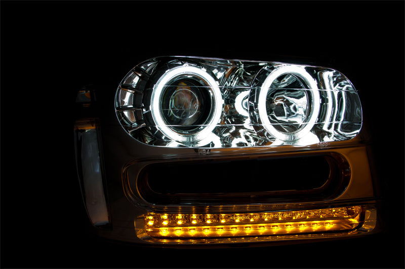 ANZO 2002-2009 Chevrolet Trailblazer Projector Headlights w/ Halo Chrome