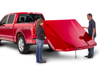 Load image into Gallery viewer, Undercover 2018 Chevy Silverado (19 Legacy) 6.5ft Elite LX Bed Cover - Havana