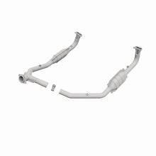 Load image into Gallery viewer, MagnaFlow Conv DF 97 Land Rover Defender 90 4.0L Y-Pipe Assy / 96-99 Discovery 4.0L Y-Pipe Assy