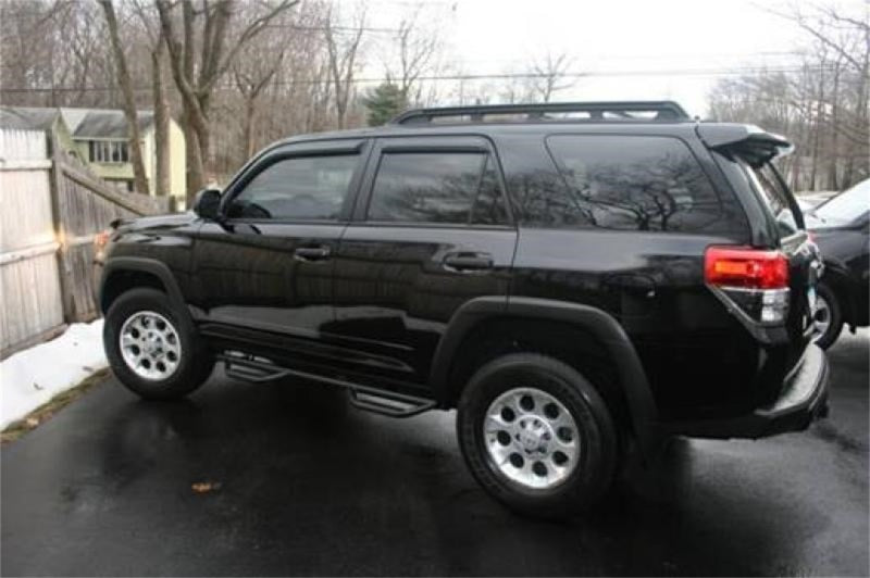 N-Fab Nerf Step 10-13 Toyota 4 Runner ( TRAIL EDITION ONLY) SUV 4 Door - Tex. Black - W2W - 2in