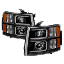 Load image into Gallery viewer, xTune Chevy Silverado 1500/2500/3500 07-13 Projector Headlights Black PRO-JH-CS07-LED-BK