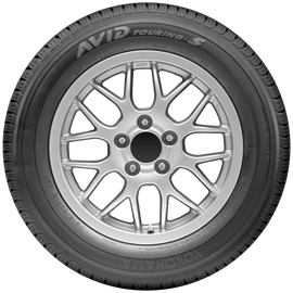 Yokohama Avid Touring-S Tire - 215/65R16 98T