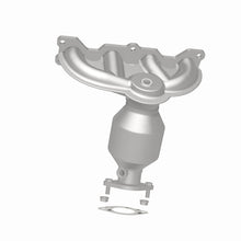 Load image into Gallery viewer, MagnaFlow Direct Fit Catalytic Converter 11-15 Kia Sportage OEM Manifold
