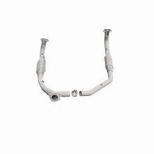 Load image into Gallery viewer, MagnaFlow Conv DF 97 Land Rover Defender 90 4.0L Y-Pipe Assy / 96-99 Discovery 4.0L Y-Pipe Assy