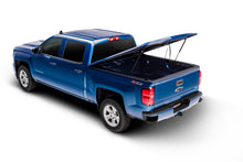 Load image into Gallery viewer, UnderCover 19-20 Chevy Silverado 1500 6.5ft Lux Bed Cover - Shadow Gray Metallic