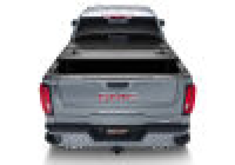 UnderCover 16-21 Toyota Tacoma Double Cab 5ft Triad Bed Cover