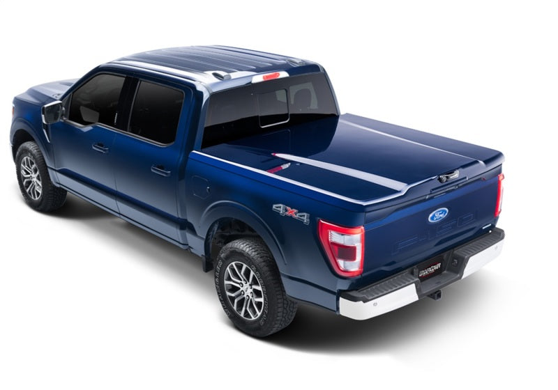 UnderCover 2021 Ford F-150 Crew Cab 5.5ft Elite LX Bed Cover - Iconic Silver