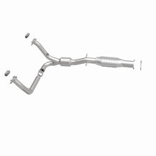 Load image into Gallery viewer, MagnaFlow Conv DF 00-04 Chevy S10 Pickup 4.3L 2WD A/T / 00-04 GMC Sonoma 4.3L 2WD A/T