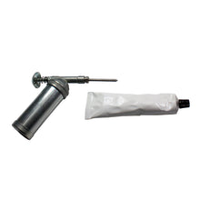 Load image into Gallery viewer, Yukon Gear Grease Kit 4 Oz Tube &amp; Grease Gun 4 Oz Gun