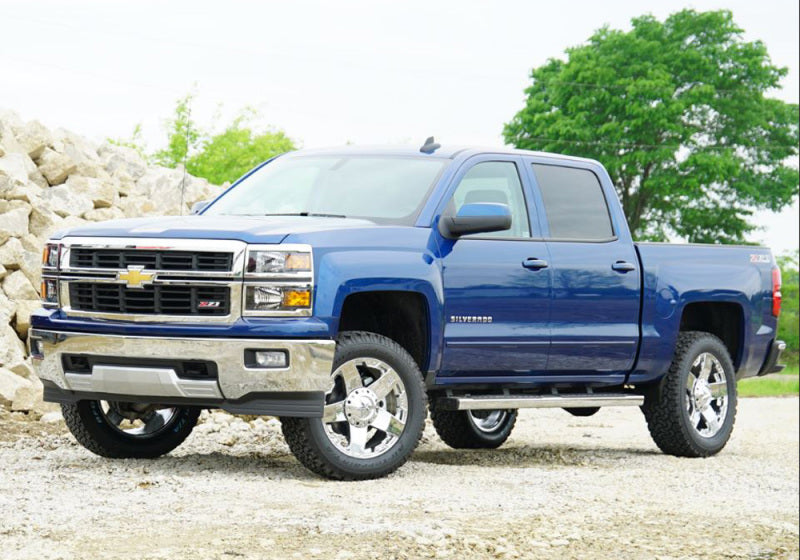 Superlift 14-19 Chevy Silv 4WD 3.5in Lift Kit w/ Alum Cntrl Arms Fox Front Coilover &amp; 2.0 Rear