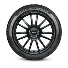 Load image into Gallery viewer, Pirelli Winter Sottozero 3 Tire - 255/40R20 XL 101V (Mercedes-Benz)