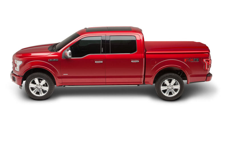 UnderCover 14-15 Chevy Silverado 1500/2500 6.5ft Elite LX Bed Cover - Victory Red